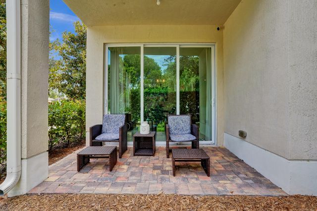 99 Palm Lane, Royal Palm Beach, FL 33411