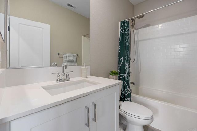 2024 Via Roma, Chula Vista, CA 91913