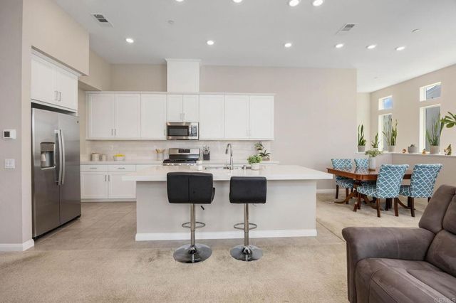 2024 Via Roma, Chula Vista, CA 91913