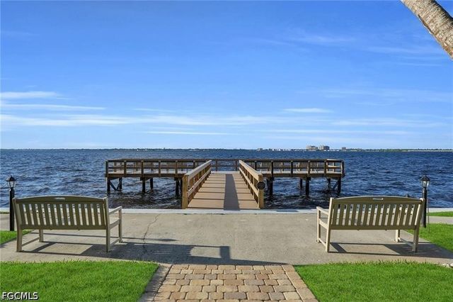 1901 Clifford ST 1001, Fort Myers, FL 33901