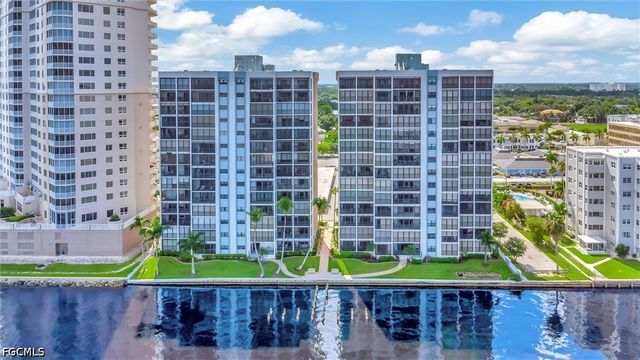 1901 Clifford ST 1001, Fort Myers, FL 33901