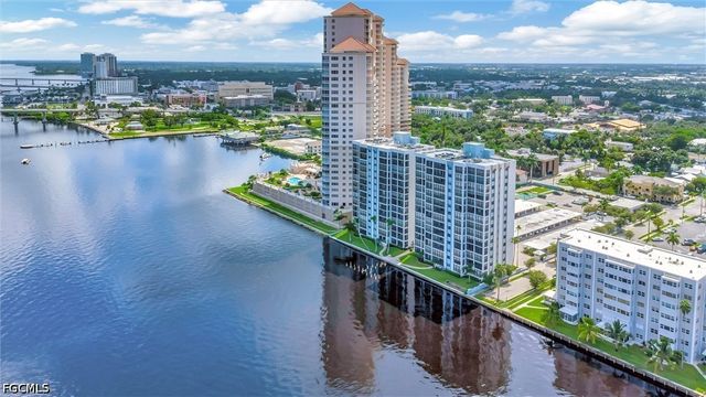 1901 Clifford ST 1001, Fort Myers, FL 33901