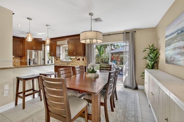 3613 Starboard Avenue, Cooper City, FL 33026