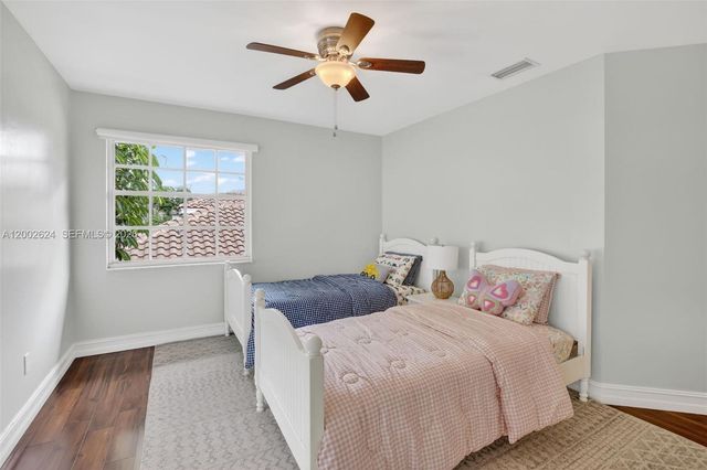 3613 Starboard Avenue, Cooper City, FL 33026