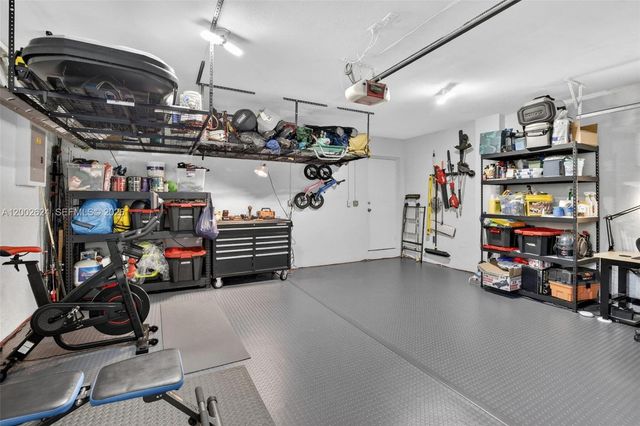 3613 Starboard Avenue, Cooper City, FL 33026