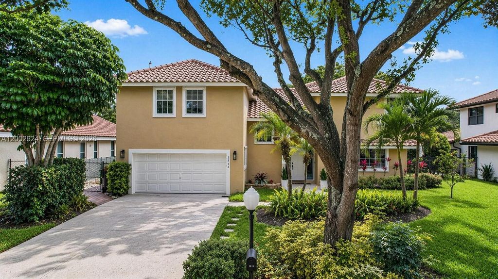 3613 Starboard Avenue, Cooper City, FL 33026