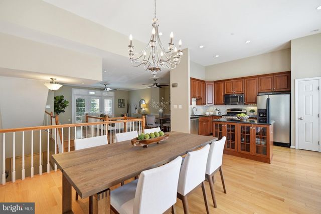 401 STANTON PL, Alexandria, VA 22304