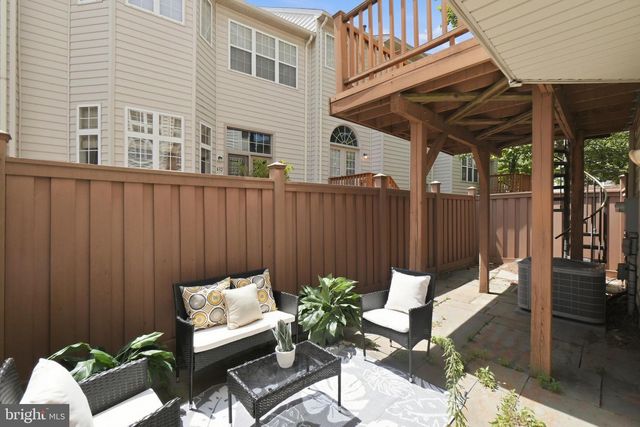 401 STANTON PL, Alexandria, VA 22304
