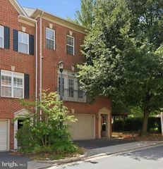 401 STANTON PL, Alexandria, VA 22304