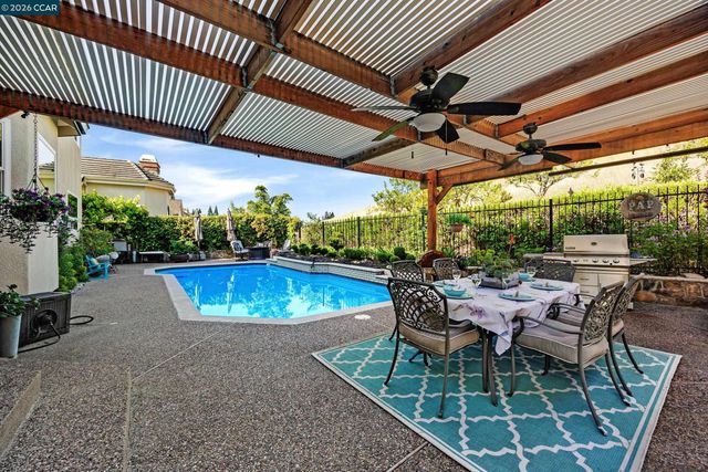 3655 Deer Trail Dr, Danville, CA 94506