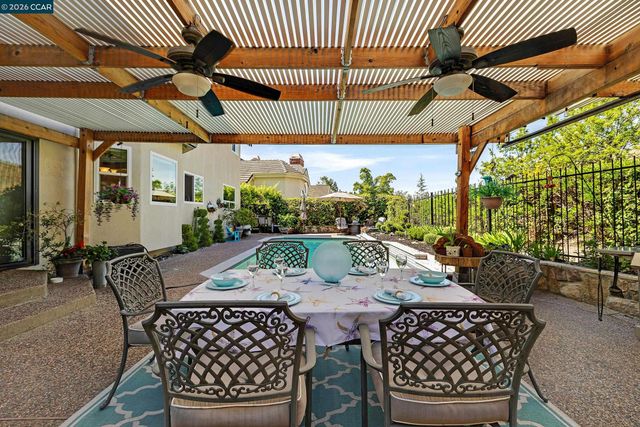 3655 Deer Trail Dr, Danville, CA 94506