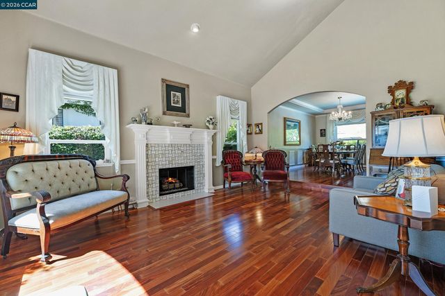 3655 Deer Trail Dr, Danville, CA 94506