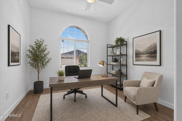 1651 W ESTES Way, Phoenix, AZ 85041