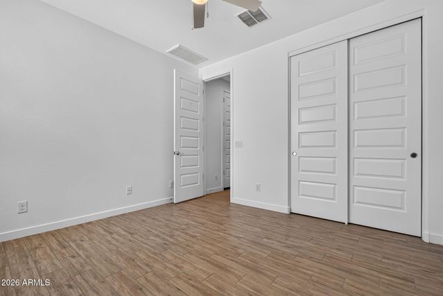 1651 W ESTES Way, Phoenix, AZ 85041