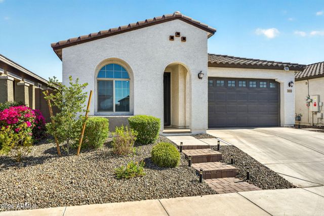 1651 W ESTES Way, Phoenix, AZ 85041