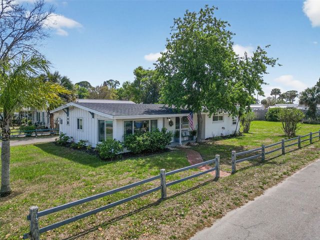 116 WOODLEY AVENUE, Edgewater, FL 32132