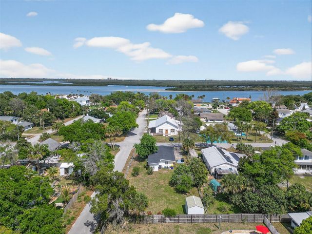 116 WOODLEY AVENUE, Edgewater, FL 32132