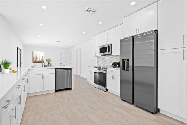 11569 Landing Place, North Palm Beach, FL 33408