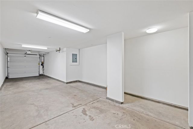 555 Rockefeller, Irvine, CA 92612