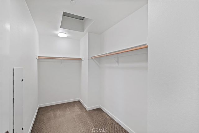 555 Rockefeller, Irvine, CA 92612