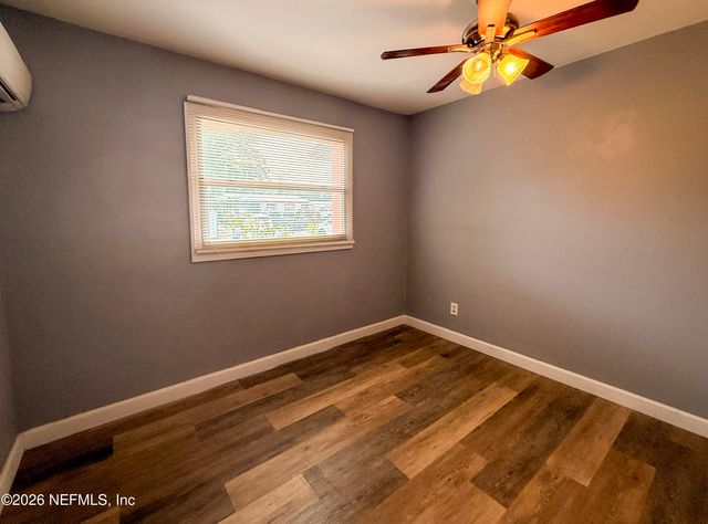 880 EMERALD Drive, Mount Dora, FL 32757