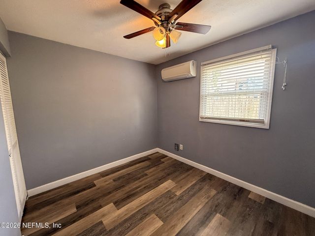 880 EMERALD Drive, Mount Dora, FL 32757