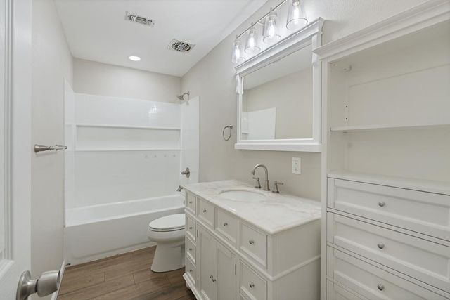 956 Lightfoot Road, Lufkin, TX 75901