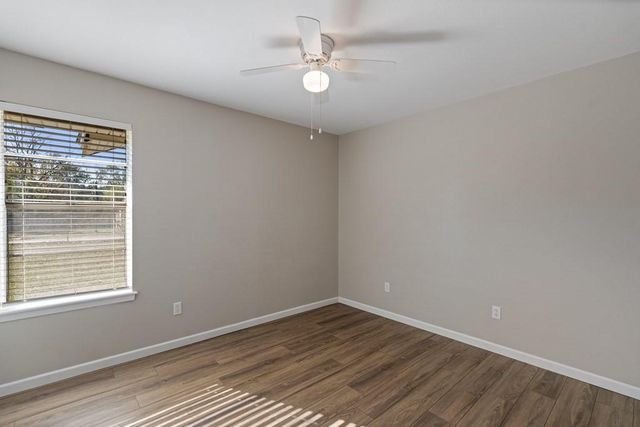 956 Lightfoot Road, Lufkin, TX 75901