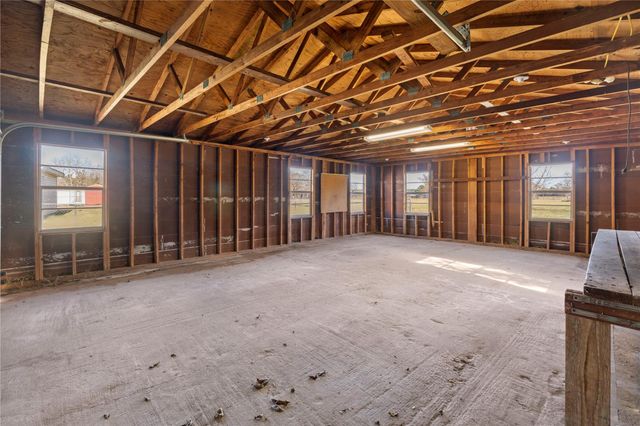 956 Lightfoot Road, Lufkin, TX 75901