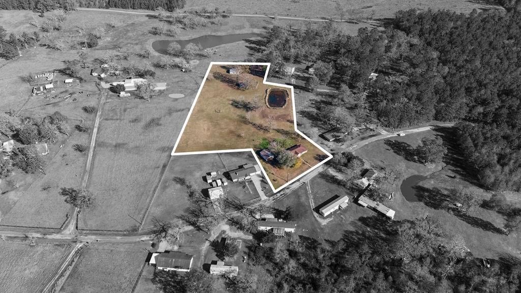 956 Lightfoot Road, Lufkin, TX 75901