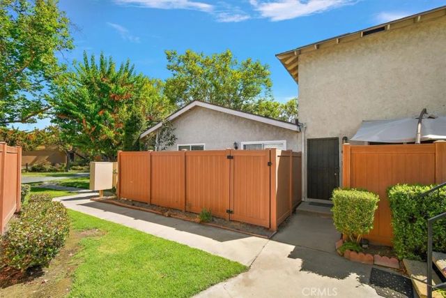16946 Sierra Vista Way, Cerritos, CA 90703