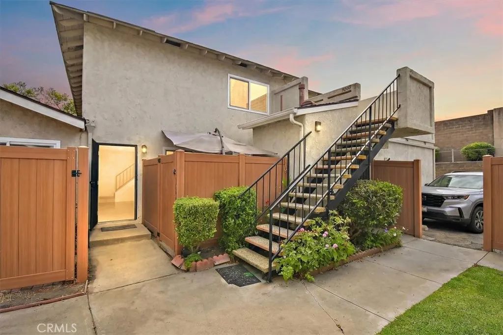 16946 Sierra Vista Way, Cerritos, CA 90703