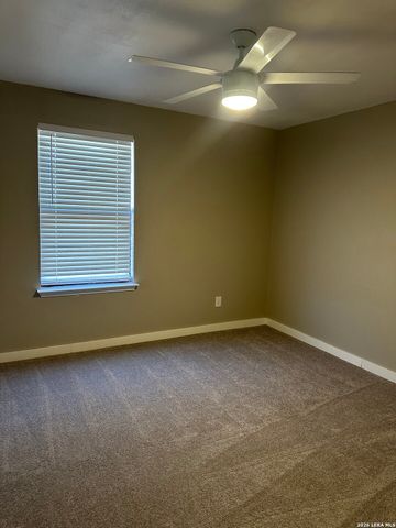 2021 Lime Creek, Kerrville, TX 78028