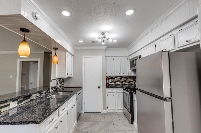 114 Belvedere Drive, Conroe, TX 77301