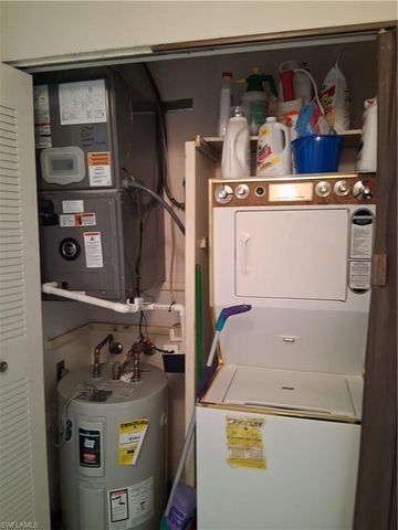 2 Tangelo CT, Lehigh Acres, FL 33936