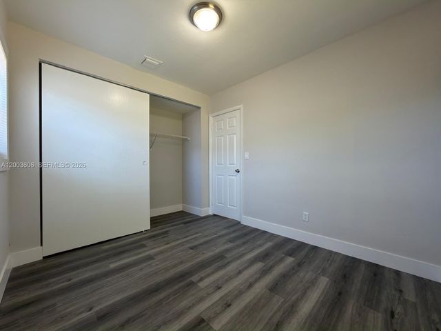 1325 NW 11th Ct, Fort Lauderdale, FL 33311