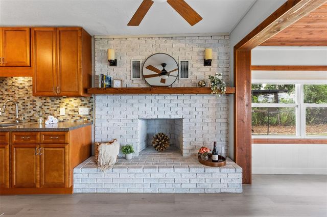 620 LAKE DRIVE, Oviedo, FL 32766