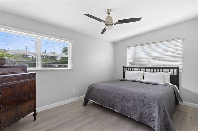 620 LAKE DRIVE, Oviedo, FL 32766