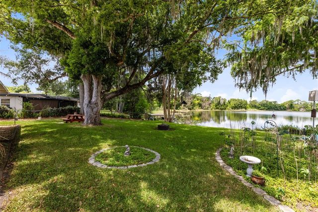 620 LAKE DRIVE, Oviedo, FL 32766