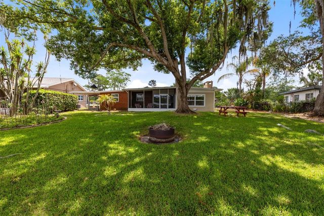 620 LAKE DRIVE, Oviedo, FL 32766