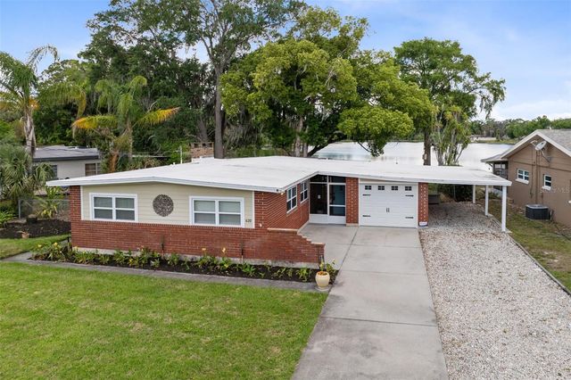 620 LAKE DRIVE, Oviedo, FL 32766