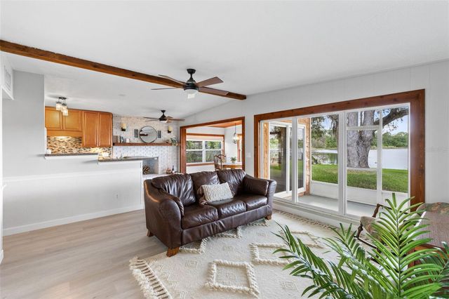 620 LAKE DRIVE, Oviedo, FL 32766