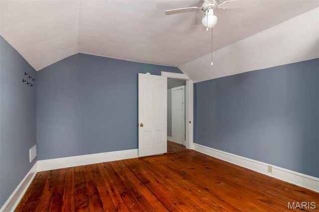 302 E Dee Street, Lebanon, IL 62254