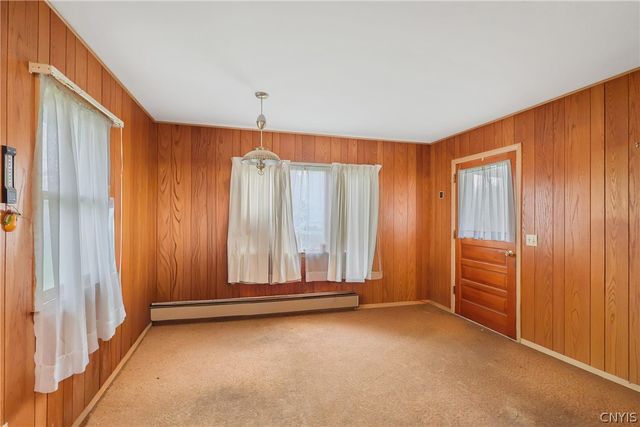 112 Gillespie Avenue, Camillus, NY 13219