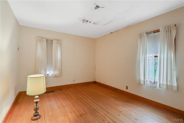 112 Gillespie Avenue, Camillus, NY 13219