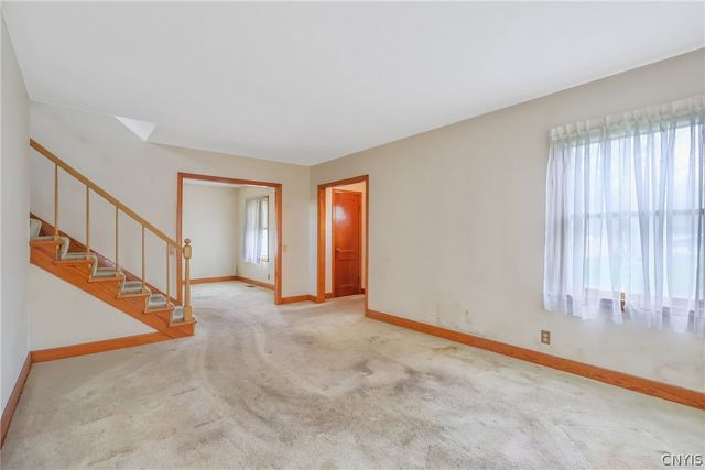 112 Gillespie Avenue, Camillus, NY 13219