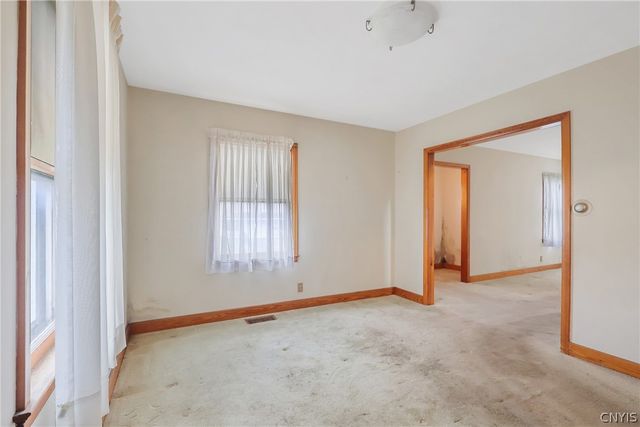 112 Gillespie Avenue, Camillus, NY 13219