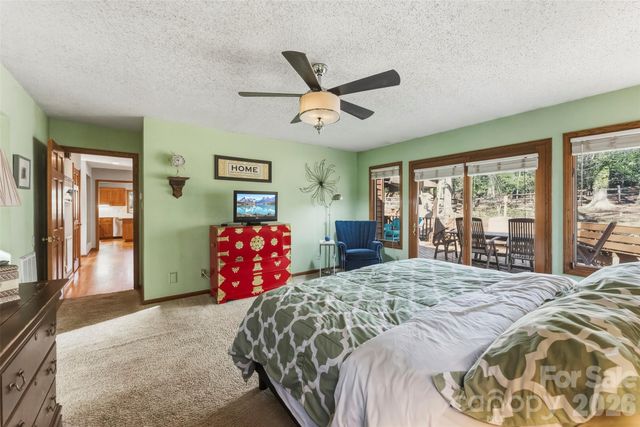 10 Thornwood Court, Clover, SC 29710