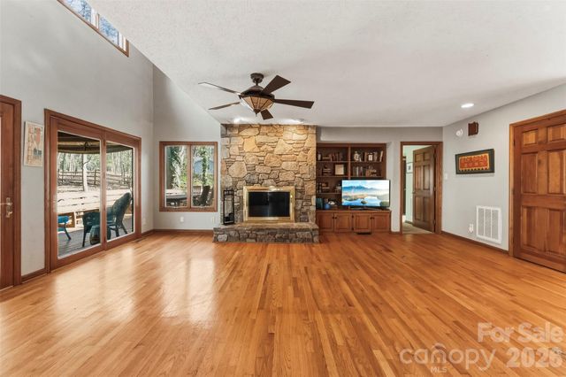 10 Thornwood Court, Clover, SC 29710