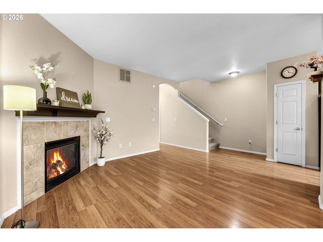 6429 Sw VINWOOD Ter, Beaverton, OR 97078